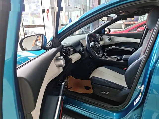 BYD Yuan PLUS — Фото автомобиля 15