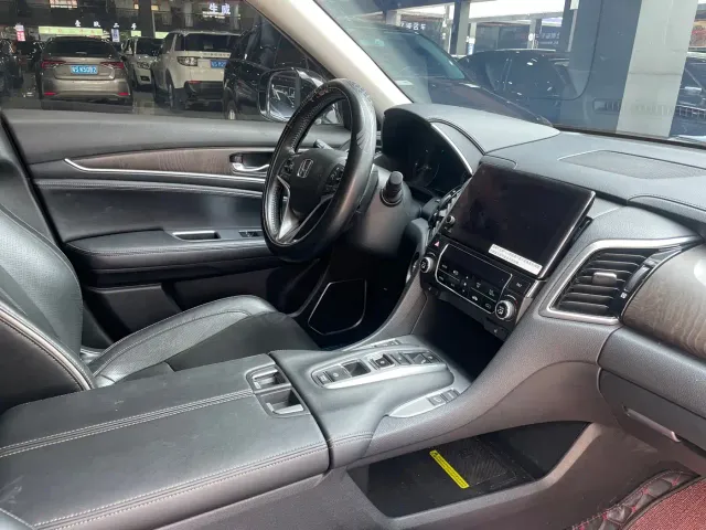Honda Avancier — Фото автомобиля 14