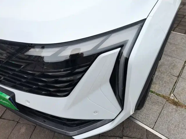 Geely Boyue L — Фото автомобиля 23