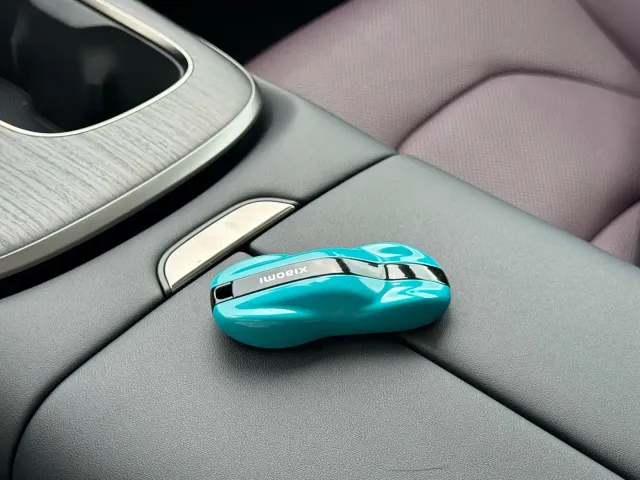 Xiaomi SU7 — Фото автомобиля 10