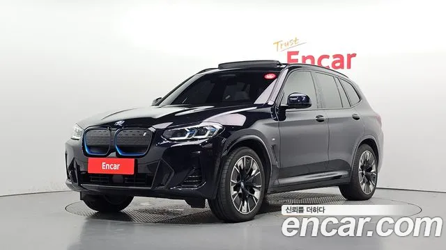 Фотография автомобиля — BMW iX3 G08 (2020–2024)