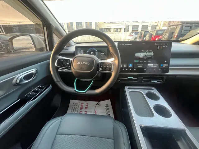 GAC Aion Y — Фото автомобиля 10