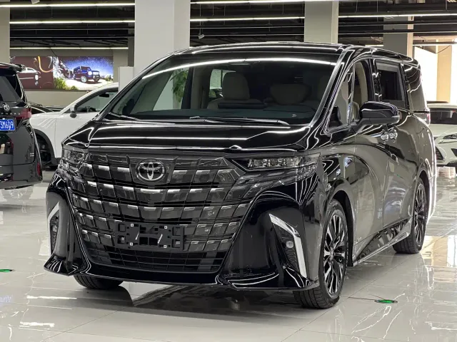 Фотография автомобиля — Toyota Alphard