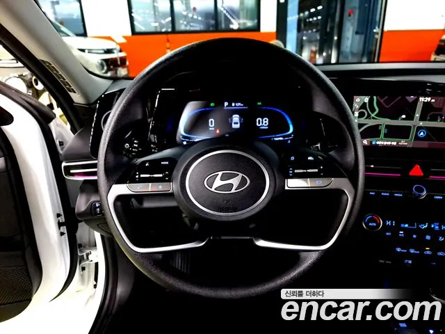 Hyundai Avante — Фото автомобиля 11