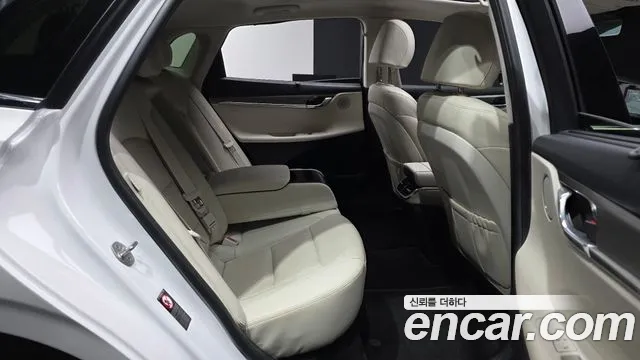 Hyundai Grandeur (New) Hybrid — Фото автомобиля 18