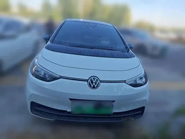 Volkswagen ID.3 — Фото автомобиля 2
