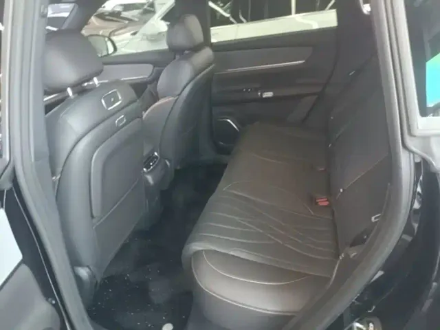 Changan Qiyuan Q07 — Фото автомобиля 16