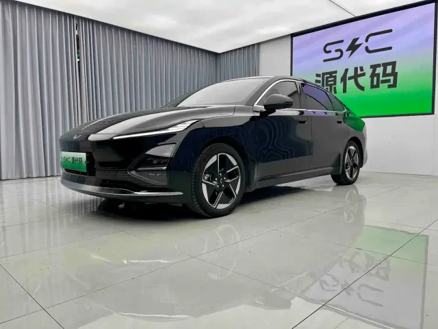 Wuling Starlight — Фото автомобиля 4