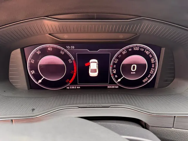 Skoda Superb — Фото автомобиля 17