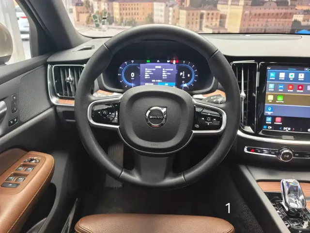 Volvo S60 — Фото автомобиля 4