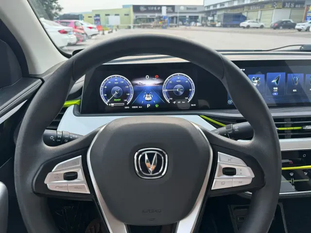 Changan Benben E-Star — Фото автомобиля 6