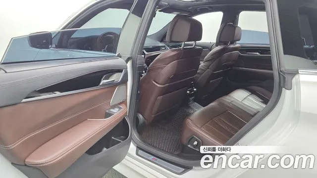 BMW Gran Turismo — Фото автомобиля 12