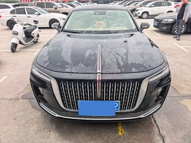Hongqi H9 — Фото автомобиля 2