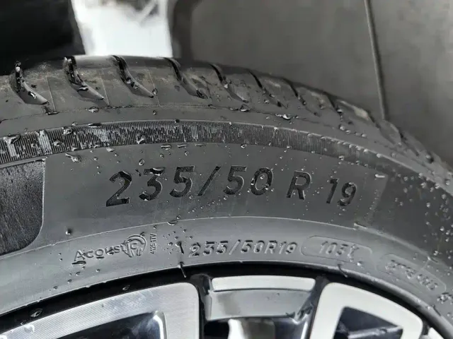Dongfeng Aeolus L8 — Фото автомобиля 24