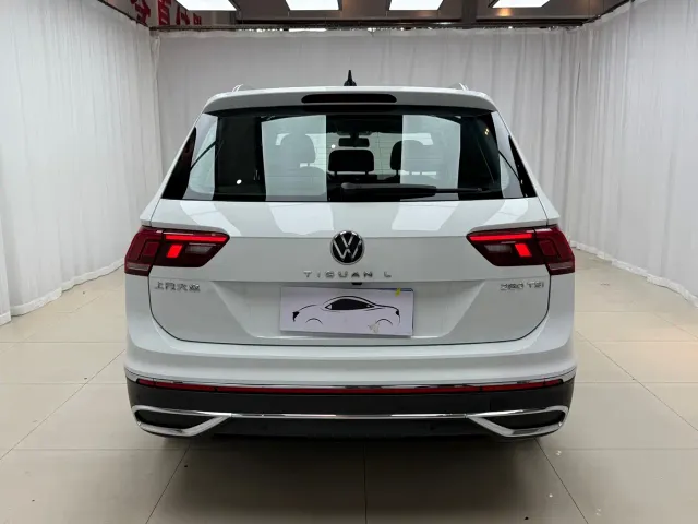 Volkswagen Tiguan L — Фото автомобиля 5