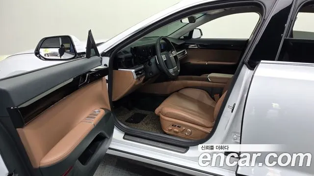 Hyundai Grandeur GN7 — Фото автомобиля 15