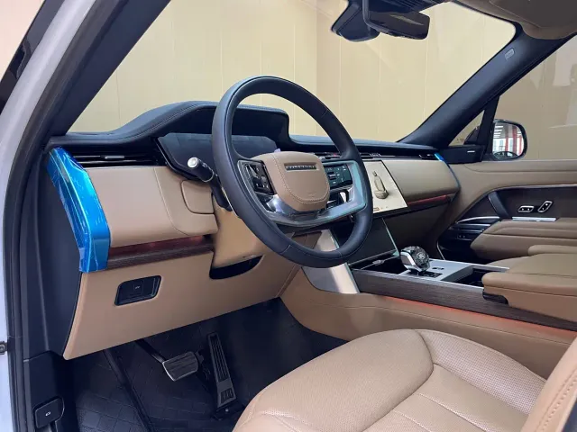 Land Rover Range Rover — Фото автомобиля 10
