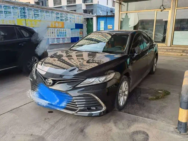 Фотография автомобиля — Toyota Camry
