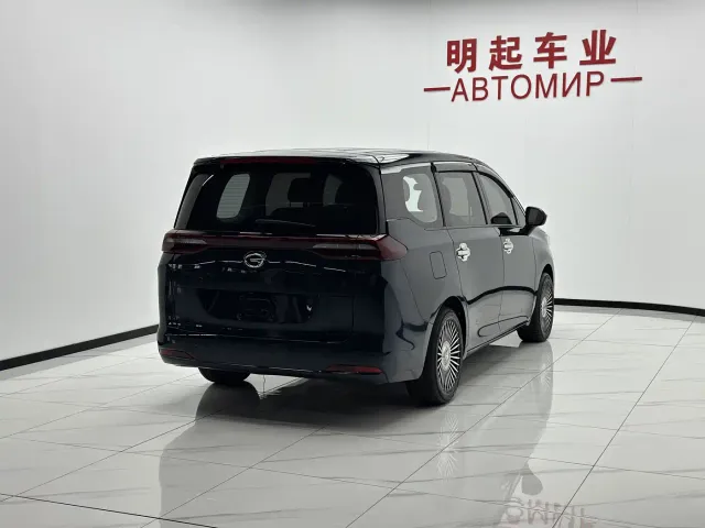 GAC Trumpchi M6 — Фото автомобиля 9