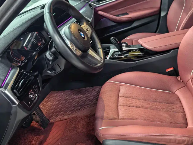 BMW 5 Series — Фото автомобиля 4