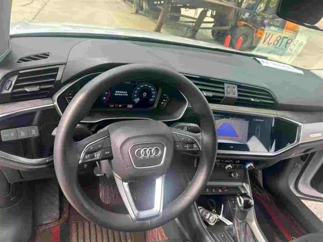 Audi Q3 — Фото автомобиля 5