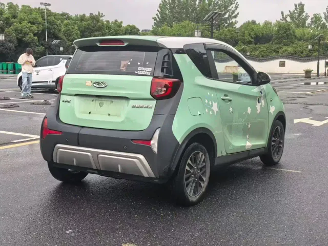 Chery eQ1 — Фото автомобиля 7