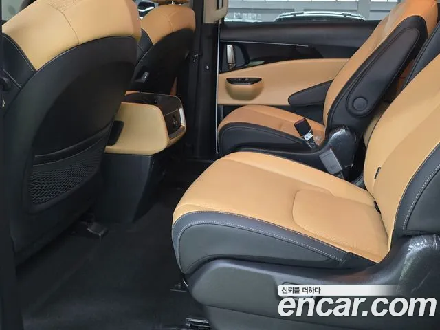 Kia Canival Carnival 4 поколение Бензин 9 мест Prestige — Фото автомобиля 15