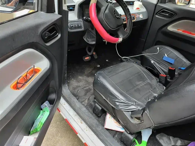 Wuling Hongguang Mini EV — Фото автомобиля 13