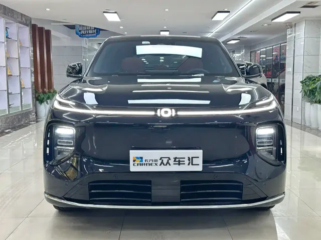 Changan Qiyuan Q07 — Фото автомобиля 2