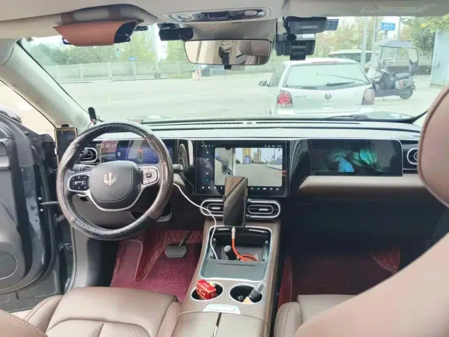Leapmotor C11 — Фото автомобиля 12