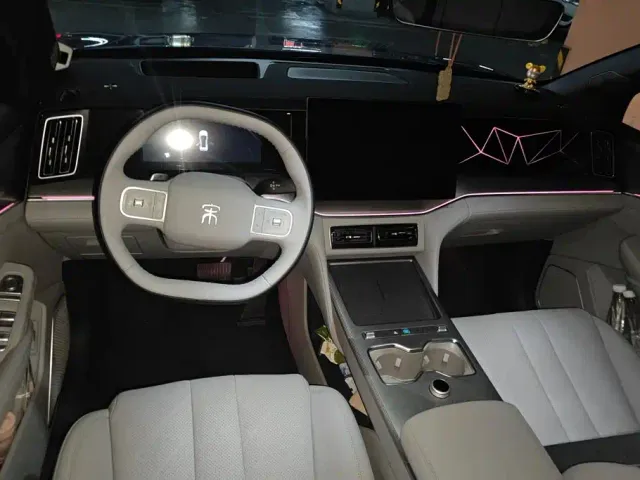 BYD Song Ultra — Фото автомобиля 12