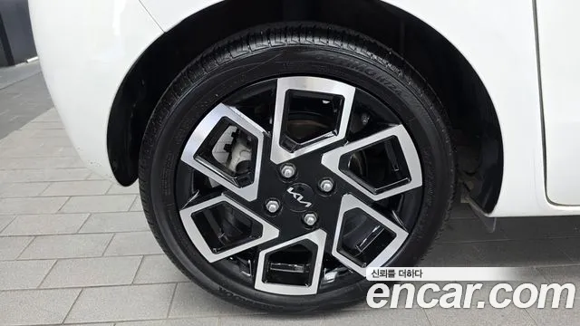 Kia RAY Новый Kia Ray Signature — Фото автомобиля 5