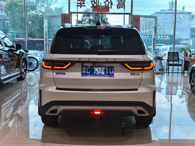Geely Vision X6 — Фото автомобиля 22
