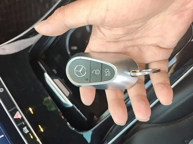 Mercedes-Benz C-Class — Фото автомобиля 8