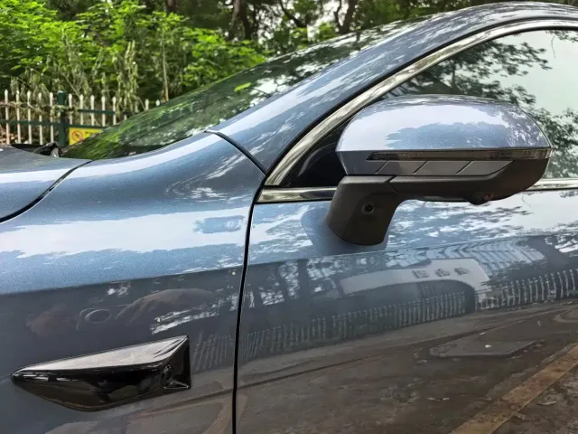 BYD Seal 05 DM-i — Фото автомобиля 3
