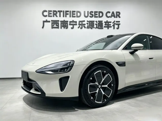 Xiaomi SU7 — Фото автомобиля 11