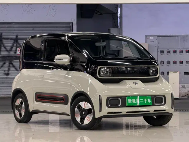 Baojun KiWi EV — Фото автомобиля 3