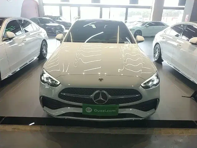 Mercedes-Benz C-Class — Фото автомобиля 2