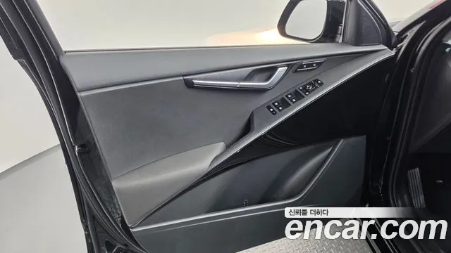 Kia Niro All Niro EV Air — Фото автомобиля 22