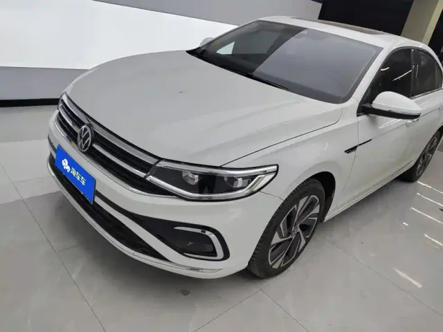 Фотография автомобиля — Volkswagen Bora