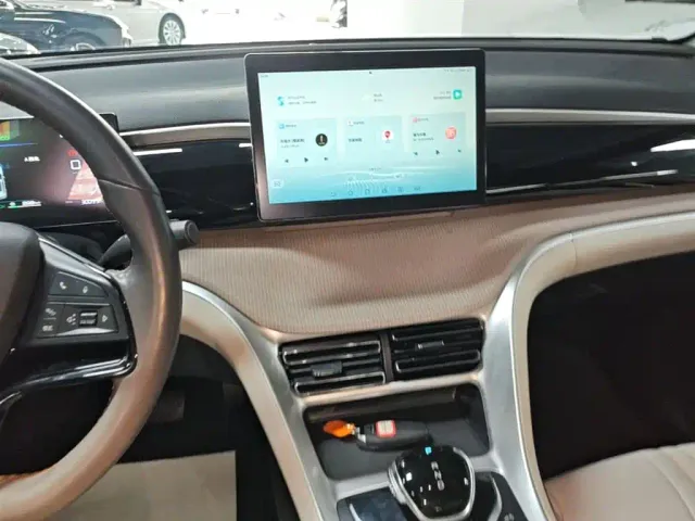 BYD Song Pro — Фото автомобиля 8