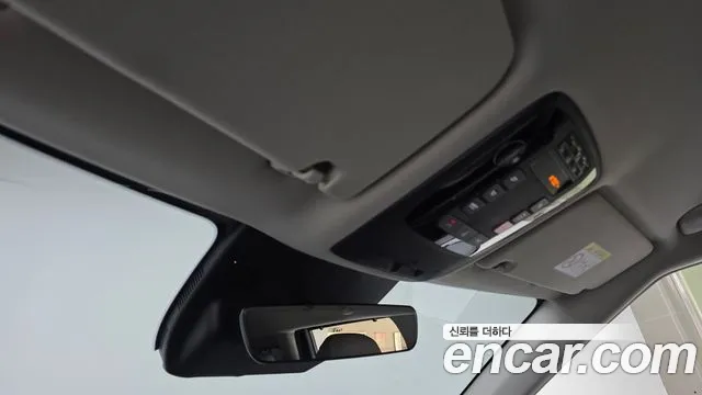 Kia Carnival 4th Gen — Фото автомобиля 18