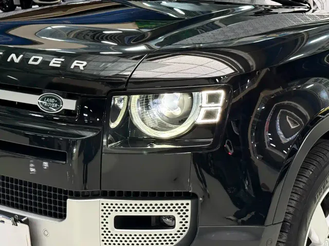 Land Rover Defender — Фото автомобиля 8