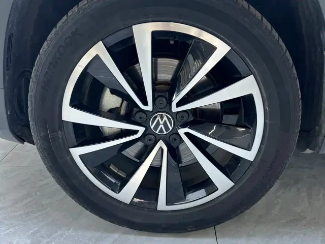 Volkswagen Tharu — Фото автомобиля 18