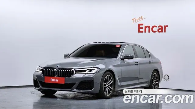 Фотография автомобиля — BMW 5 Series G30