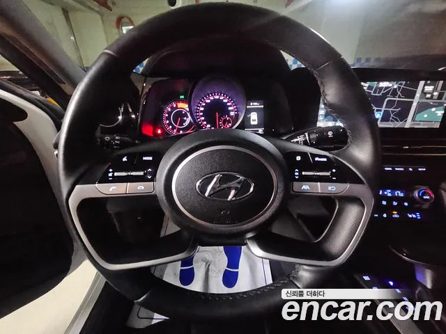 Hyundai AVANTE Avante (CN7) — Фото автомобиля 14