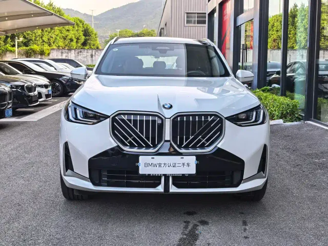 BMW X3 — Фото автомобиля 2