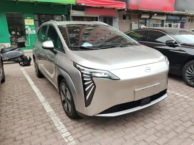GAC Aion Y — Фото автомобиля 3