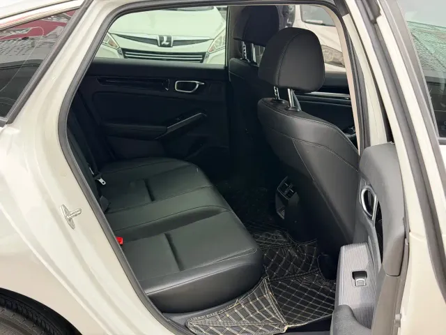 Honda Civic — Фото автомобиля 11