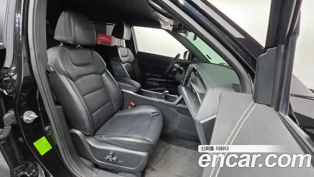 KGM Torres — Фото автомобиля 10